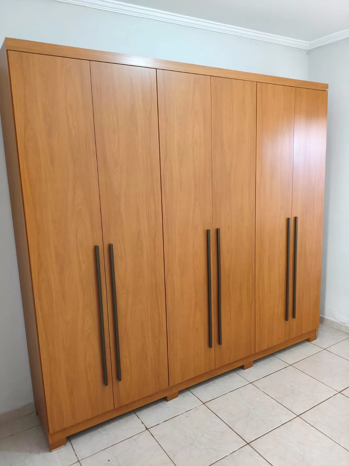 G.ROUPA JADE 6 PTS C/PÉS