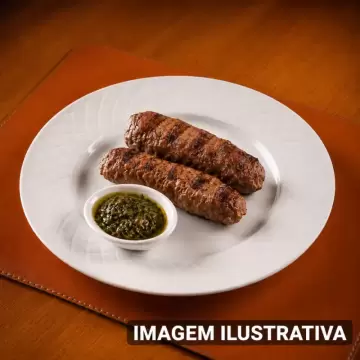 Kafta grelhada simples e molho verde